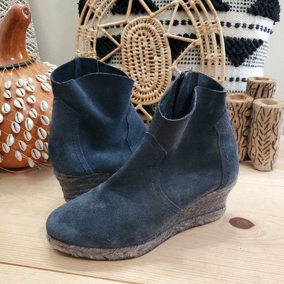 Anthropologie HOLDING HORSES Mamba Boots Booties Espadrille Wedge Suede 8.5/39 - Picture 13 of 13
